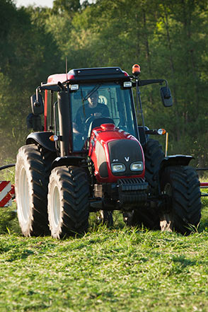 VALTRA A 74 Classic
